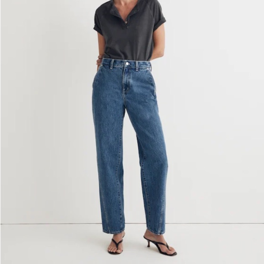 Madewell Light Blue straight leg barrel Jean